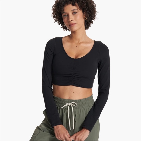 Vuori Long Sleeve Ruched Bra Top Size Small - Picture 1 of 7